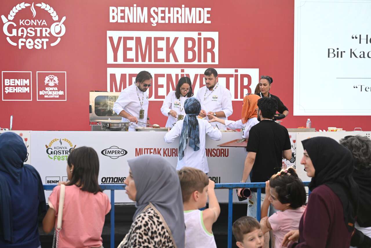 Türkiye'nin ağzını tatlandıran festival Konya'yı coşturdu 13